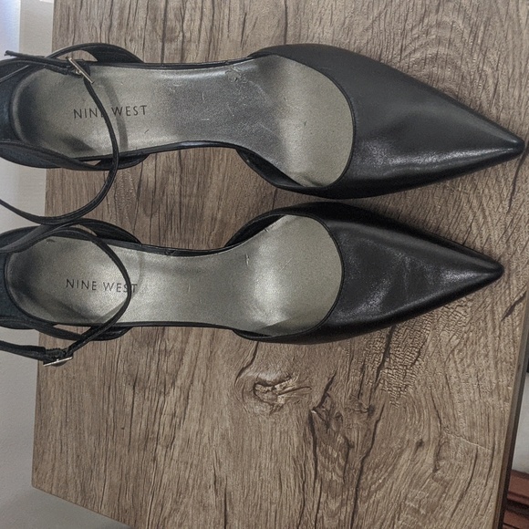 •••NWT•••  Nine West Size 10 Black - Picture 2 of 8